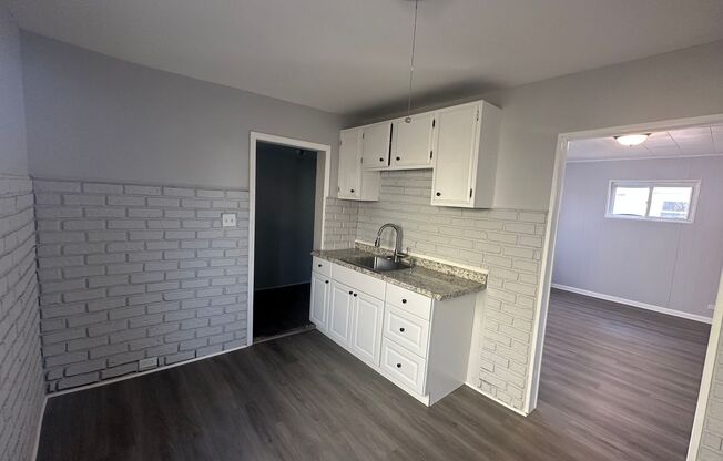 3bd Single Garfield Section 8