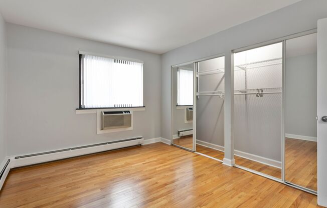 1 bed, 1 bath, $1,775, Unit 444