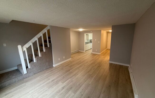 Ellendale Apartments