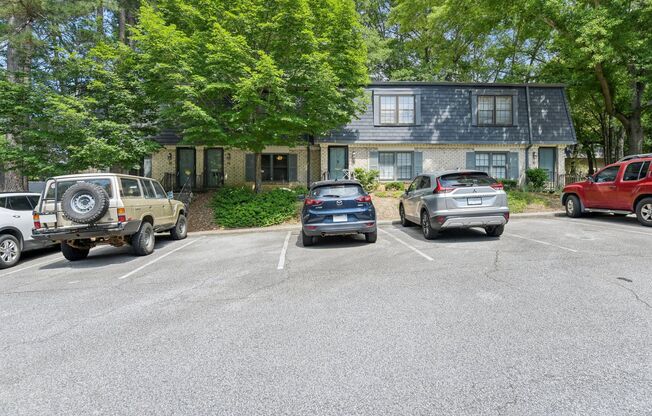 2BR/2.5BA Townhome in Cross Creek