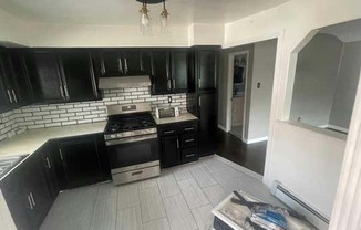 3 beds, 2 baths, $3,500