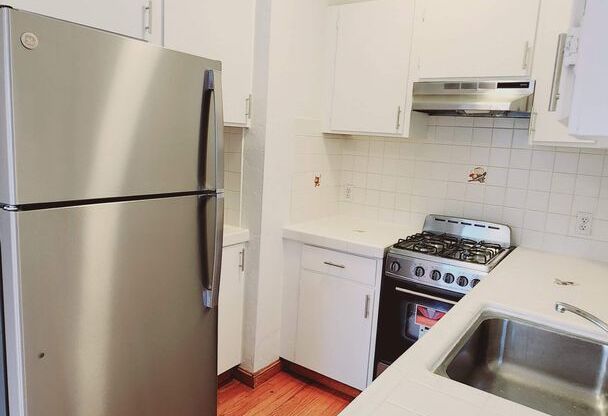 Studio, 1 bath, $2,250, Unit 03