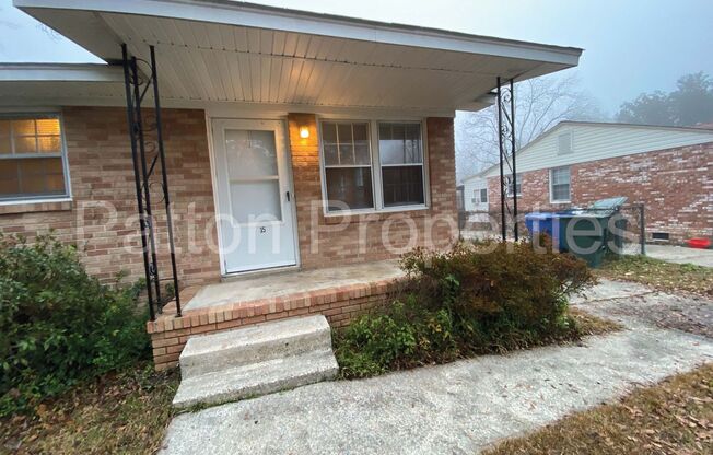 3 beds, 1 bath, $1,395