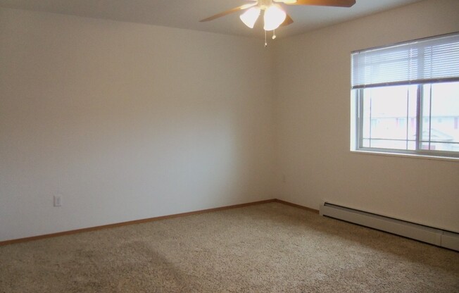 2 beds, 2 baths, 1,302 sqft, $1,449.99, Unit 127-07