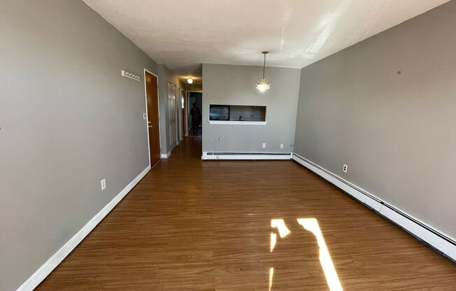 Broadway 732 LLC