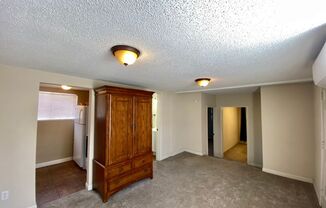 1 bed, 1 bath, $695