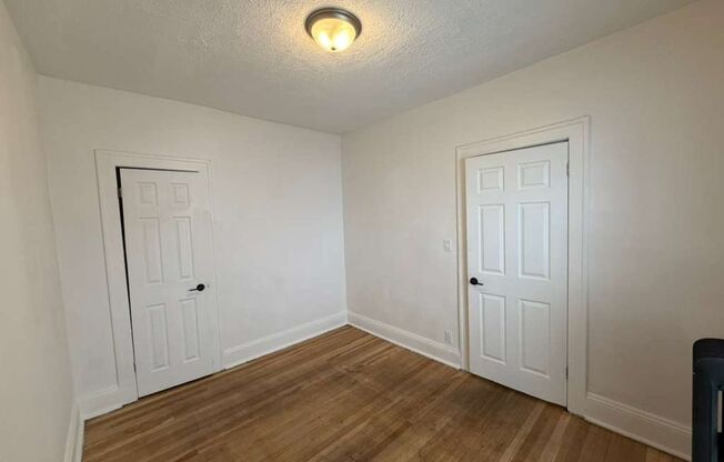 1 bed, 1 bath, 800 sqft, $950, Unit Unit 342
