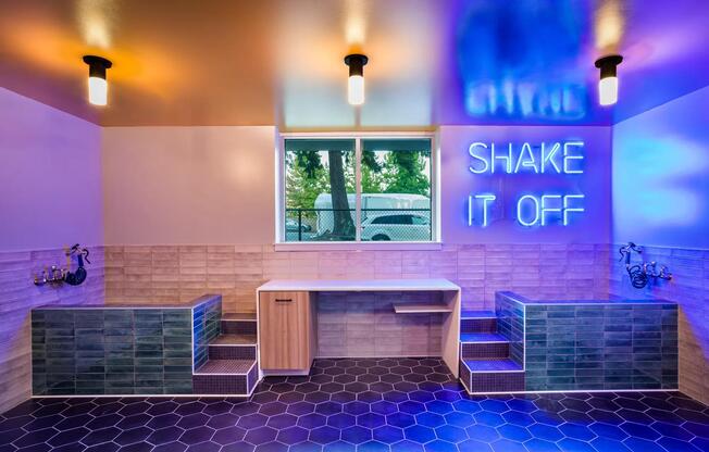 Pamper your pup in style at Modera Shoreline’s pet spa, complete with washing stations and playful touches designed for your four-legged companion.