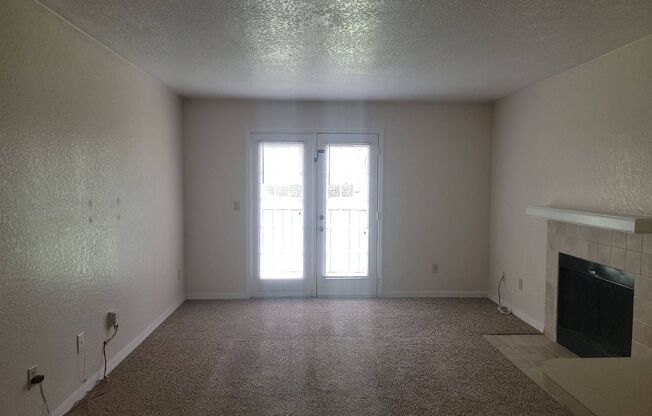 1 bed, 1 bath, $1,295, Unit r2550n5105