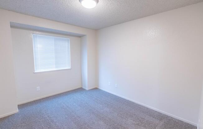 1 bed, 1 bath, 614 sqft, $1,390