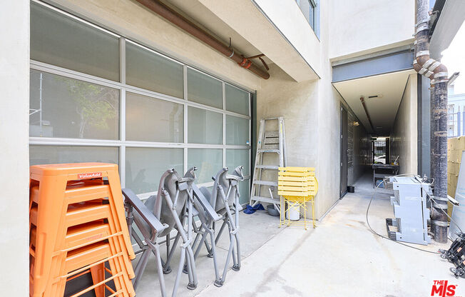 1046 Princeton Dr Unit 104