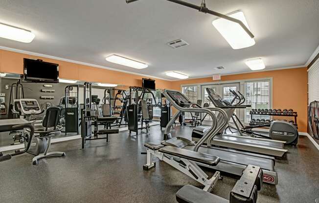 Arbor Ridge Fitness Center, Dean Weidner Real Estate Apartments for rent Milwaukee, WI