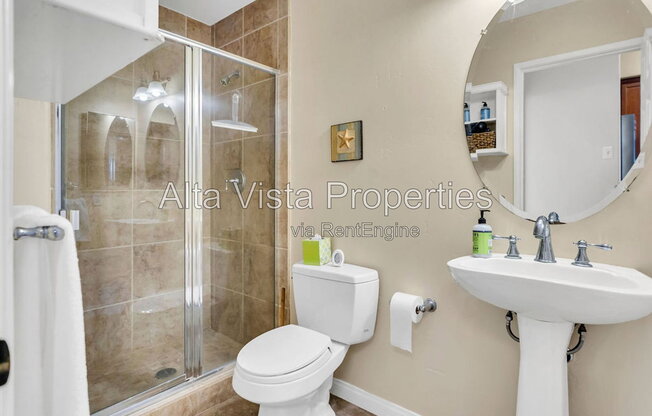 3 beds, 3 baths, 1,380 sqft, $5,995, Unit F