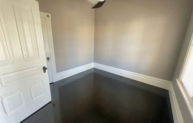 2 beds, 1 bath, $3,250