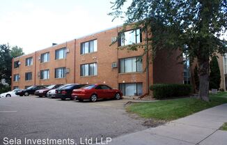 708 University Ave SE