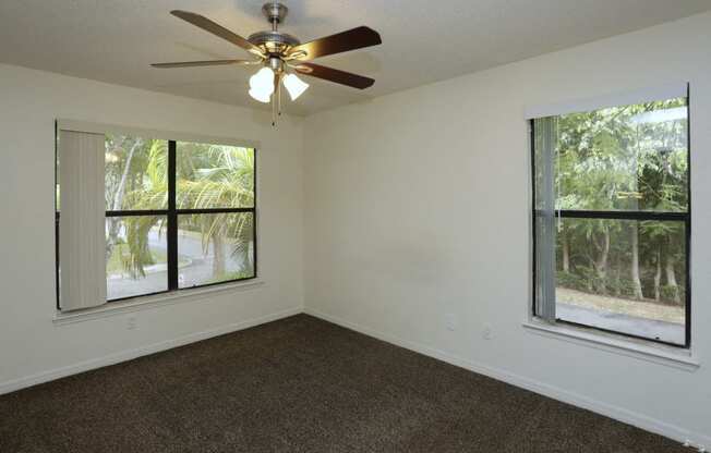 Oasis At Naples Condominiums