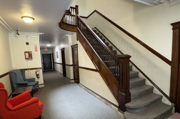 87 GORDON ST