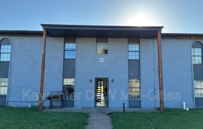 1117 FRANKLIN DR