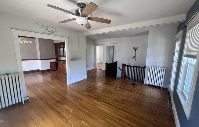 22 KAHLER AVE