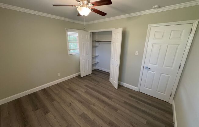 2 beds, 1 bath, $1,399