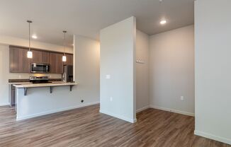 2 beds, 2 baths, 862 sqft, $1,650, Unit Unit 102