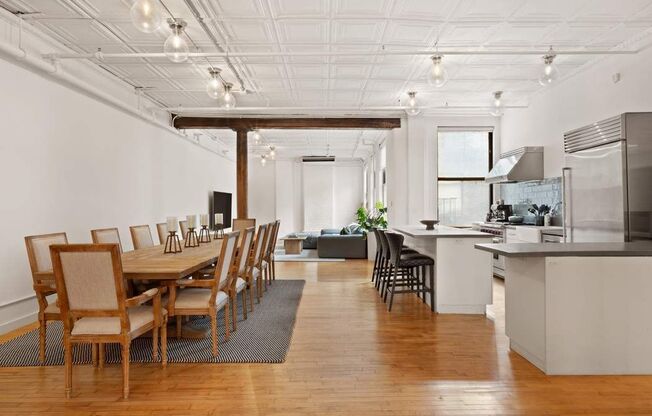 5 WHITE ST