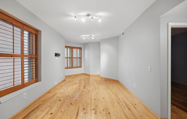 Adams Morgan Condo | 1 Bed | 1 Bath | 675 Sf