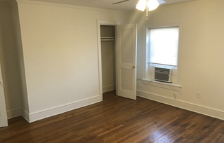 1 bed, 1 bath, 750 sqft, $950, Unit Apt #2nd Fl