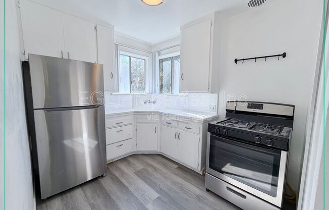 1235 N HAVENHURST DR