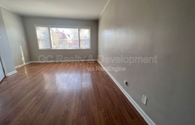 8336 S KINGSTON