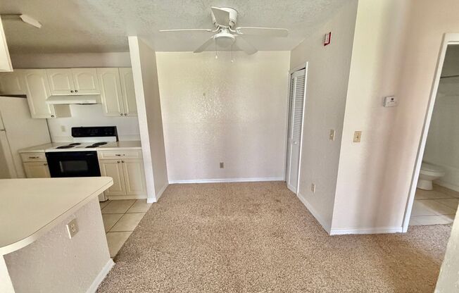 1 bed, 1 bath, $1,195, Unit r2550n5105