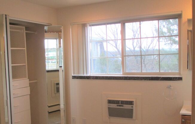 1 bed, 1 bath, 550 sqft, $955, Unit 640-307c