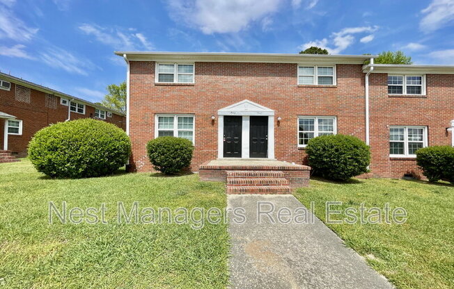 1942 KING GEORGE DR