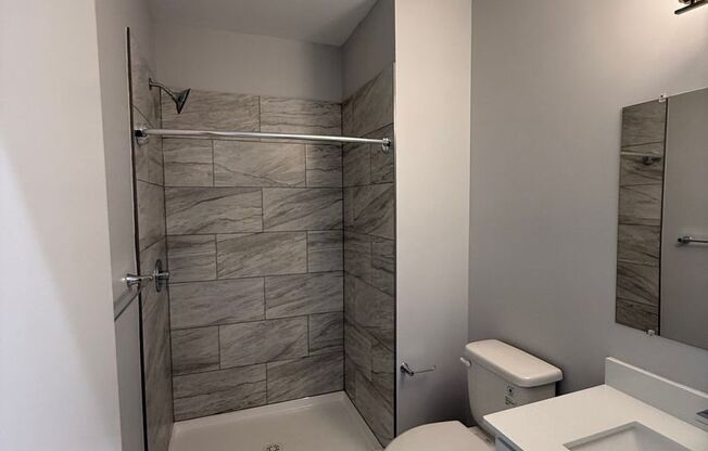 1 bed, 1 bath, 550 sqft, $1,450, Unit 1105