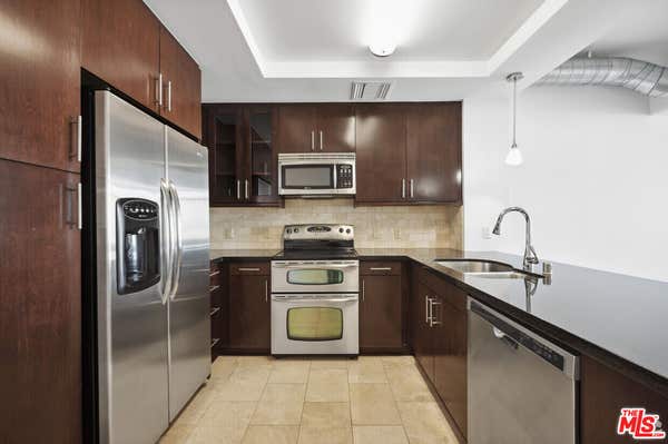 1 bed, 1 bath, 843 sqft, $2,799, Unit 1605
