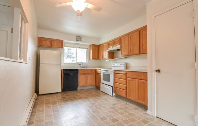 Bridgepointe Apartments