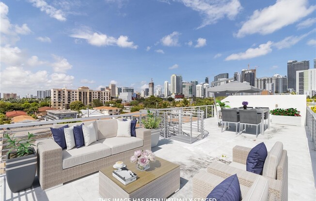 545 SW 11 ST