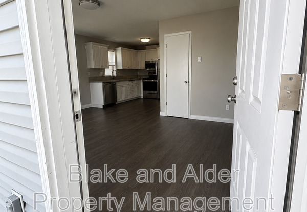 5609 A SE 117 AVE