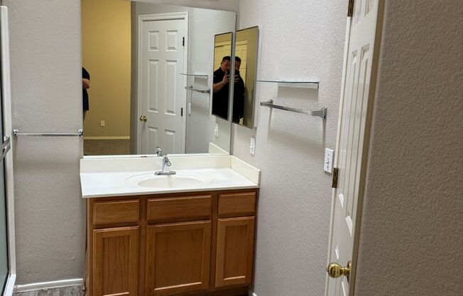 Beautiful 2 Bedroom 2 bath single level for Rent in Chandler