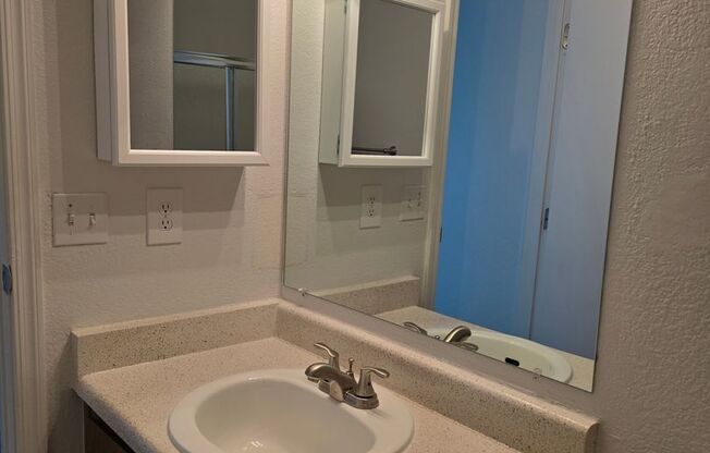 2 beds, 2 baths, 900 sqft, $1,300, Unit 2062