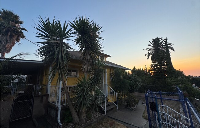 3040 3040 BOULDER ST