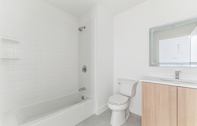 1 bed, 1 bath, 672 sqft, $3,018, Unit 307