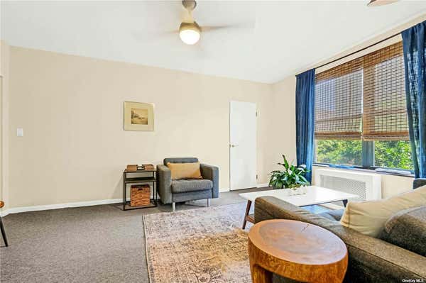 1 bed, 1 bath, $2,500, Unit 3B