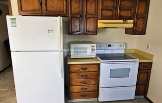 3 beds, 1 bath, $1,700