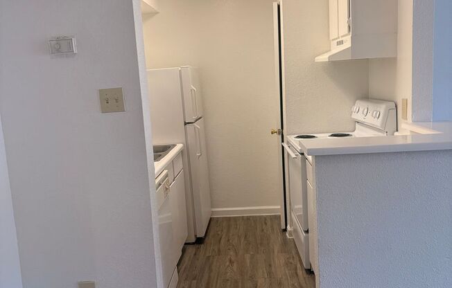 1 bed, 1 bath, 640 sqft, $885, Unit 0704