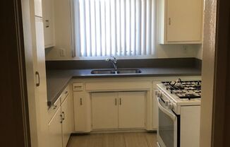 1 bed, 1 bath, $2,050, Unit 5