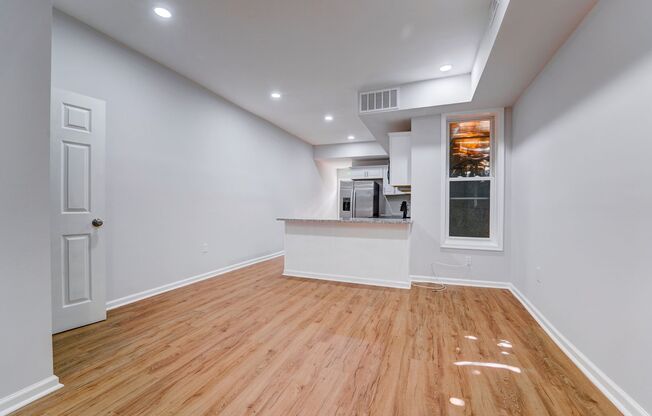 Beautifully Updated Townhome in Prime Location – Move-In Ready!