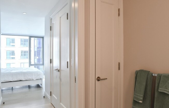 1 bed, 1.5 baths, 760 sqft, $6,000, Unit 1201