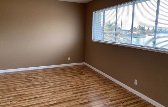 2107 Aldengate Way (Southgate)