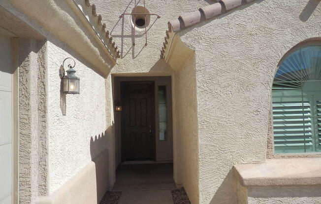 Move In ready home in Power Ranch!